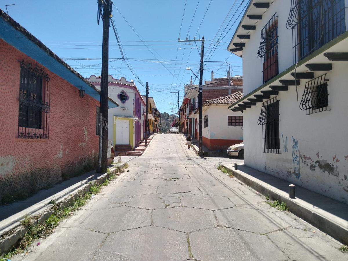 Casa Namaste Hotel San Cristobal de las Casas Exterior photo
