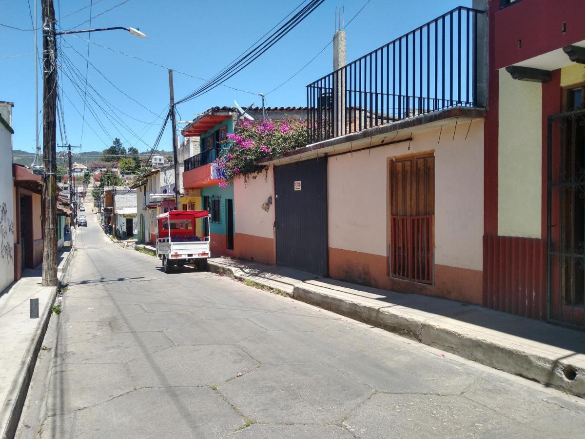 Casa Namaste Hotel San Cristobal de las Casas Exterior photo